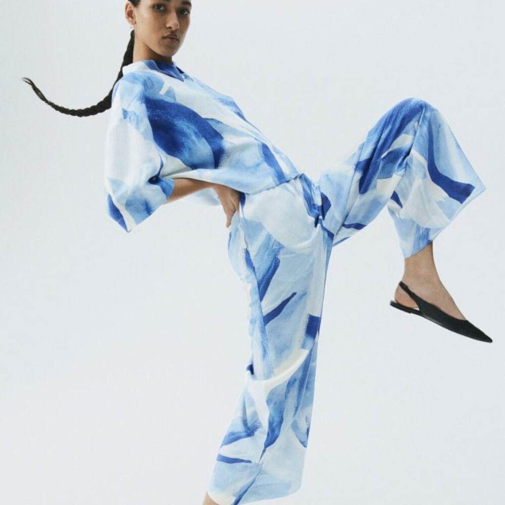 Co-Ord set from H&M Loose Fit Blue Patterened